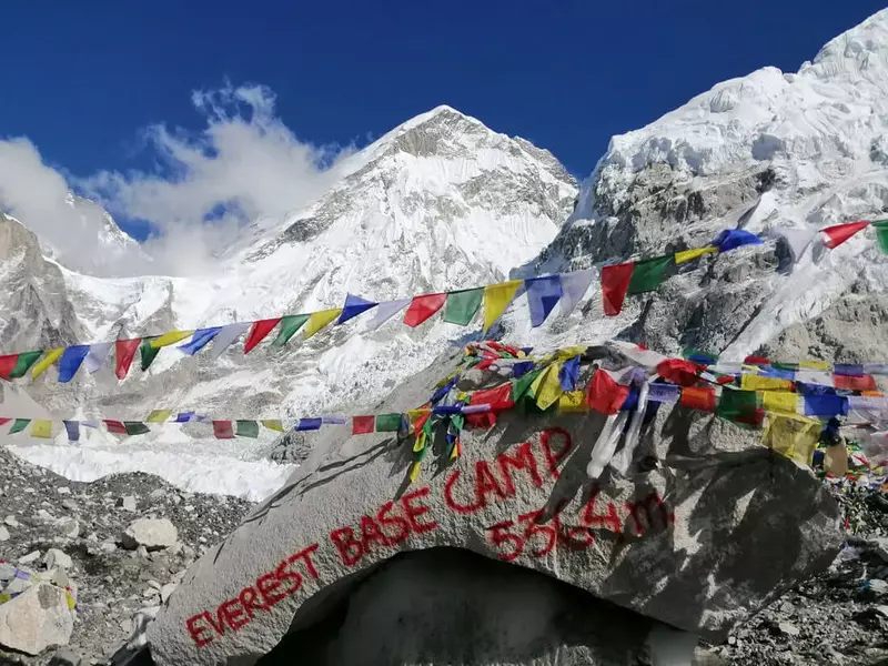 Everest base camp move